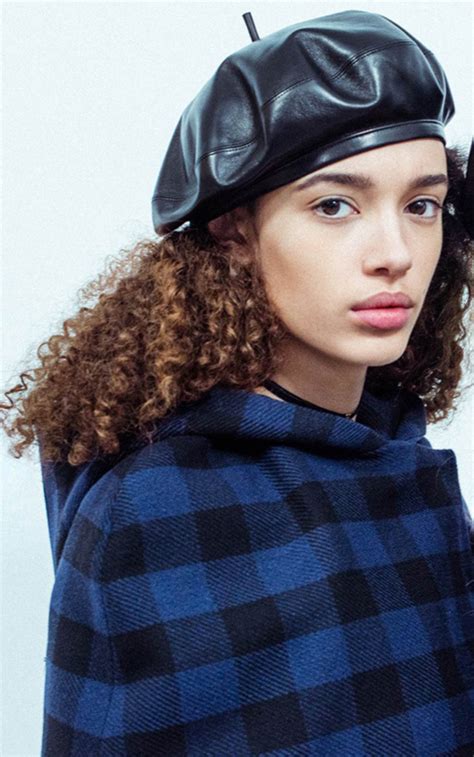 beret en cuir dior|d band headband.